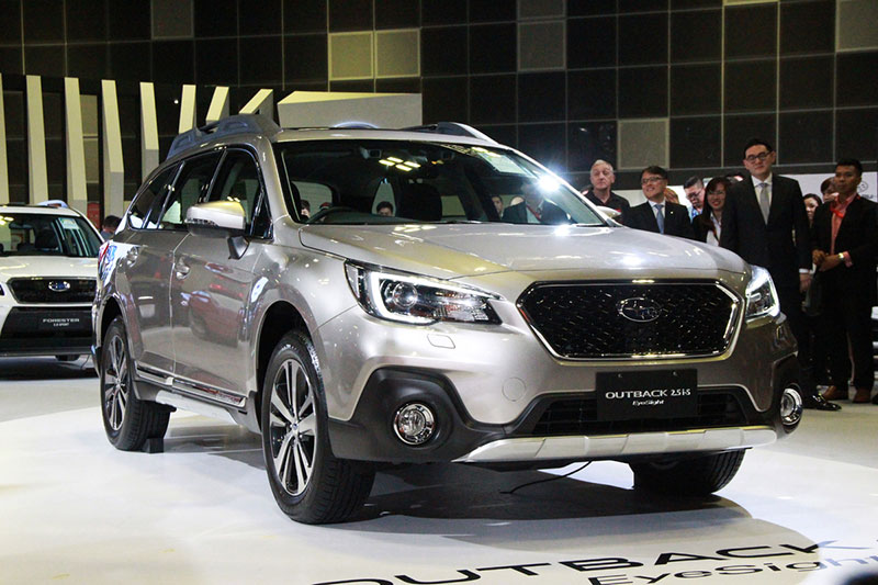 Subaru Outback, XV 2018 sẽ gắn mắt thần tại Việt Nam Subaru Outback, XV 2018 sẽ gắn mắt thần tại Việt Nam